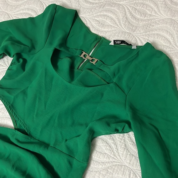 Zara green dress with cut outs - Picture 4 of 4